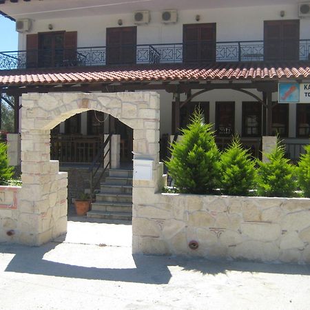 Petradaki Apartments Мола-Каліва Екстер'єр фото