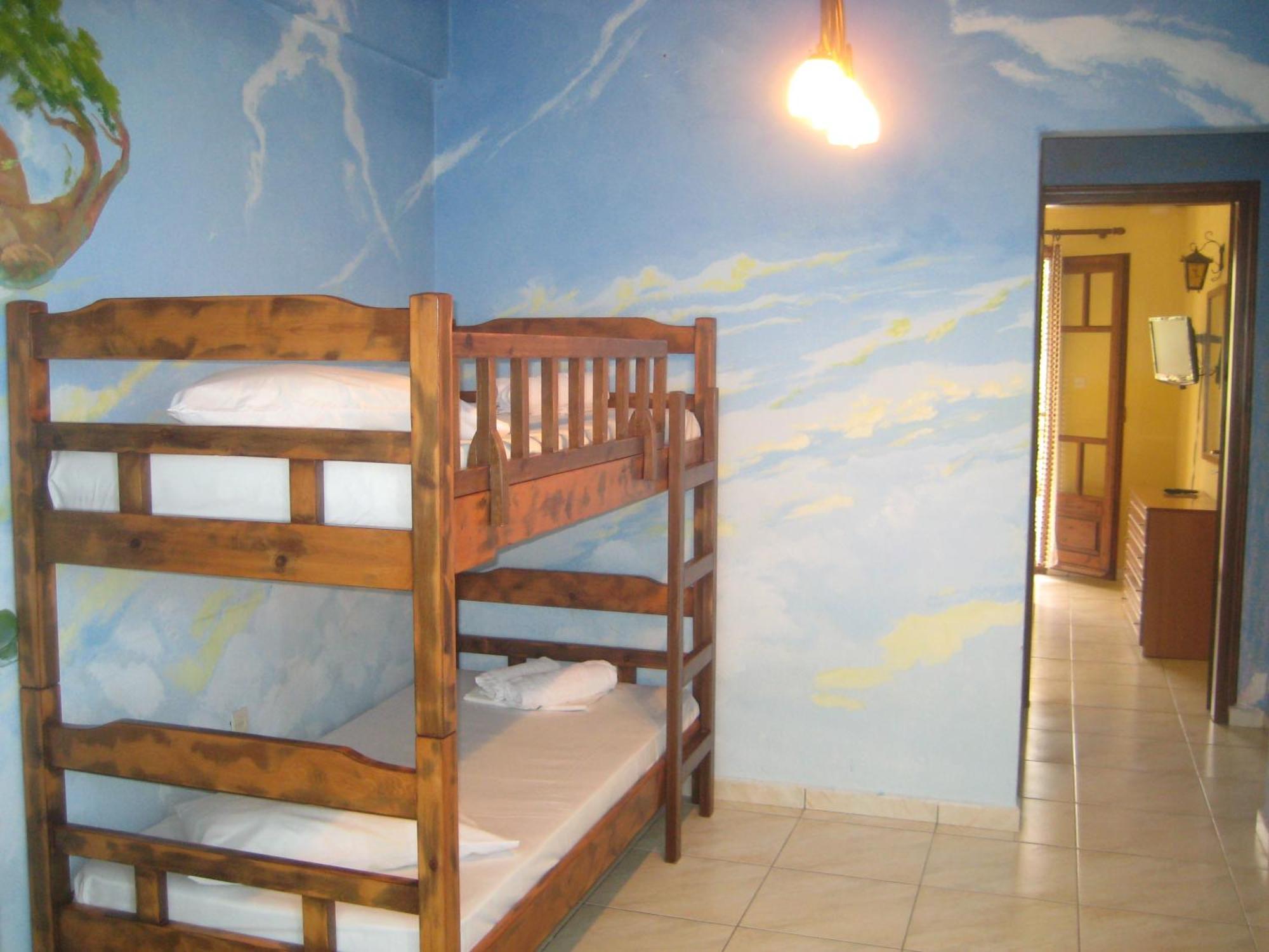 Petradaki Apartments Мола-Каліва Екстер'єр фото