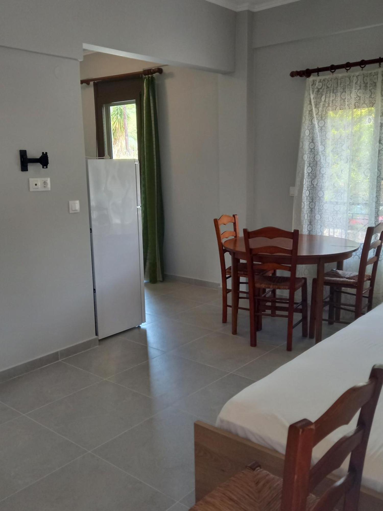 Petradaki Apartments Мола-Каліва Номер фото