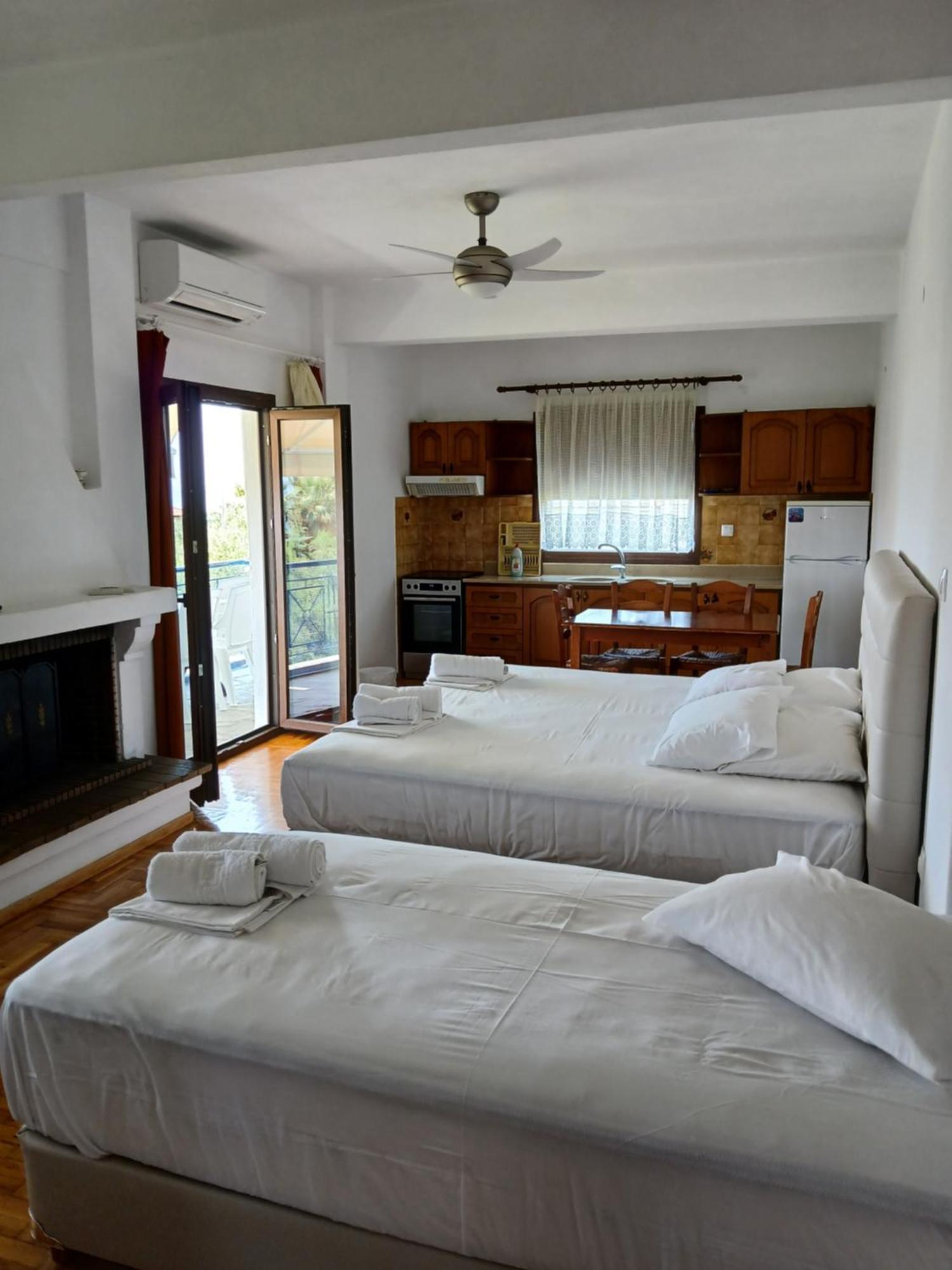 Petradaki Apartments Мола-Каліва Номер фото