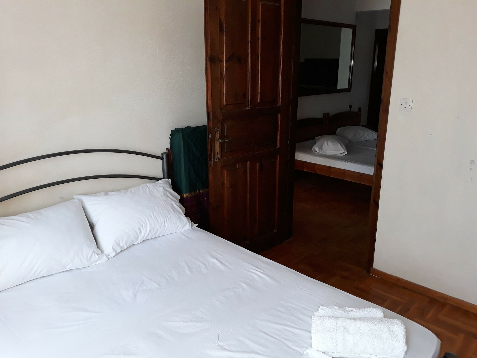 Petradaki Apartments Мола-Каліва Екстер'єр фото